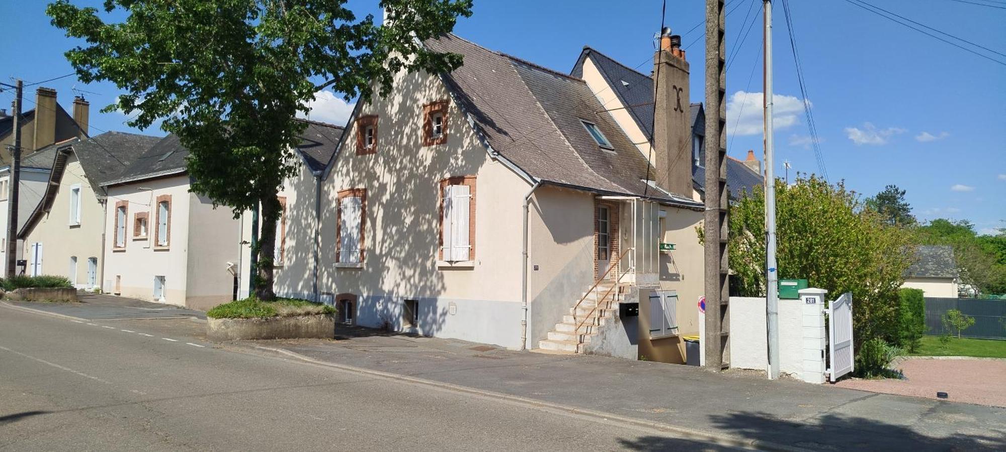 Chez Mathilde, Studio Sur Laval Laval  Buitenkant foto
